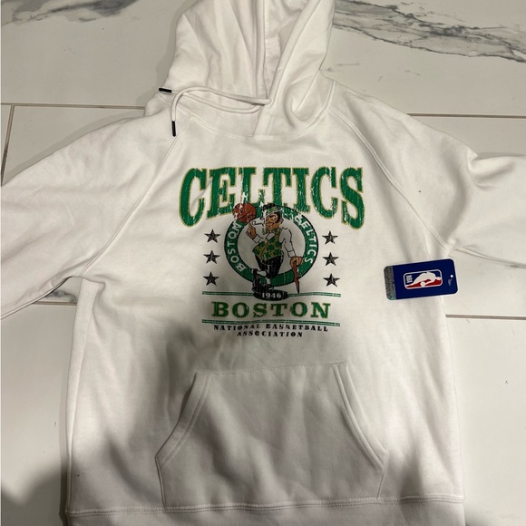 Brand new Boston Celtics sweatshirt with tags - Picture 3 of 4